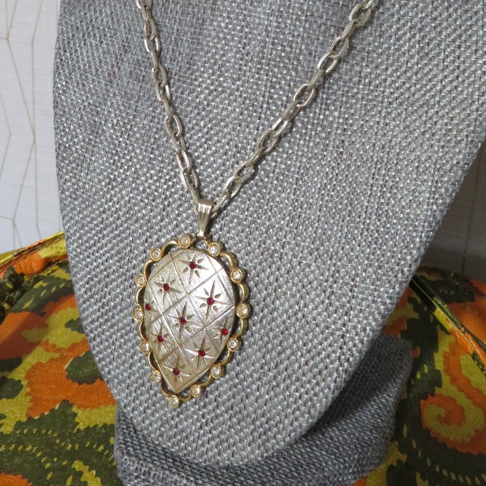 Vtg signed Prestige pend necklace 1960 ruby red crystal silver chain starburst